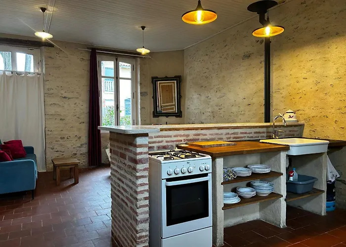 Prázdninový dům Maison Avec Jardin Proche De La Source *